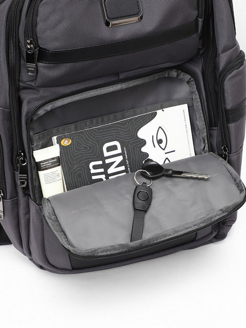 The Urban Trail Backpack - Fossil Grey