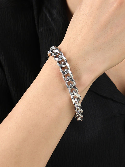 The Curb-Link Chain Bracelet - Metallic Silver