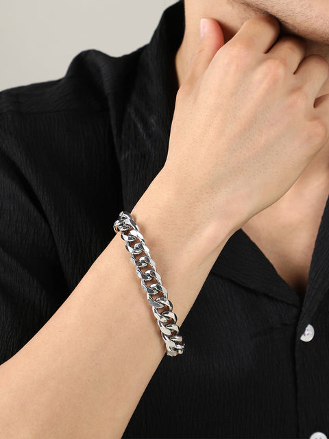 The Curb-Link Chain Bracelet - Metallic Silver