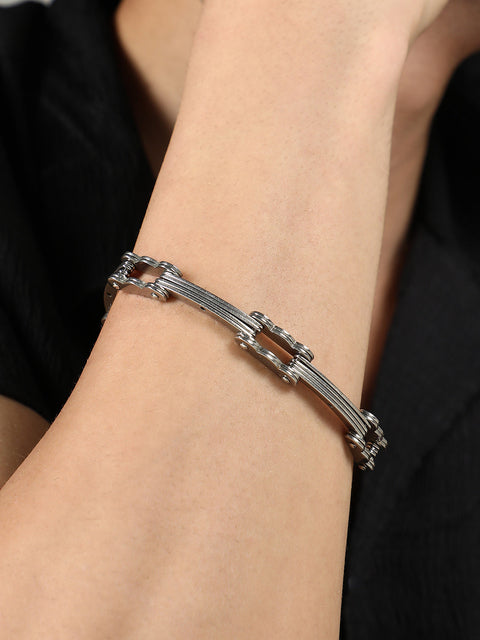 The Hinge-Link Chain Bracelet - Metallic Silver