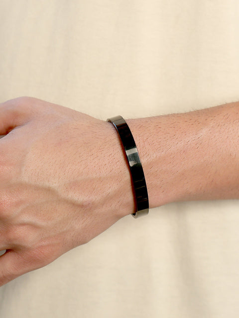 The Everyday Bangle Bracelet