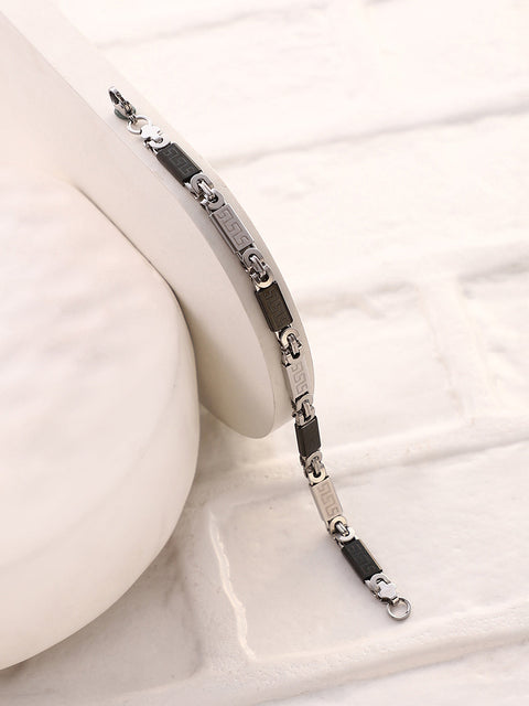 The Contrast Chain Bracelet