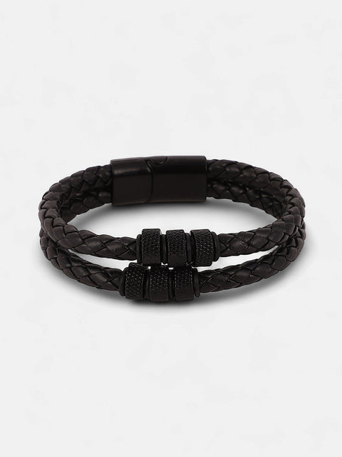 The Barrel-Braid Leather Bracelet