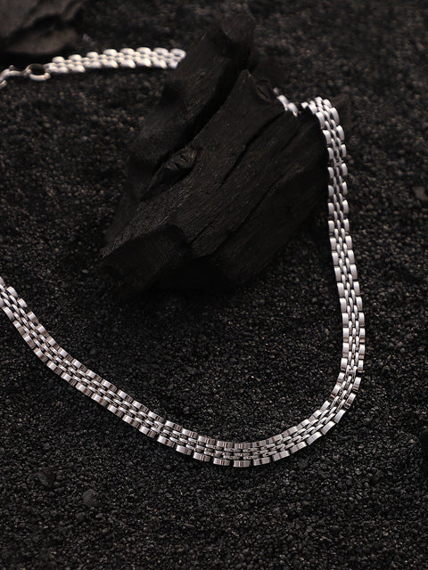The Five-H-Link Chain Necklace