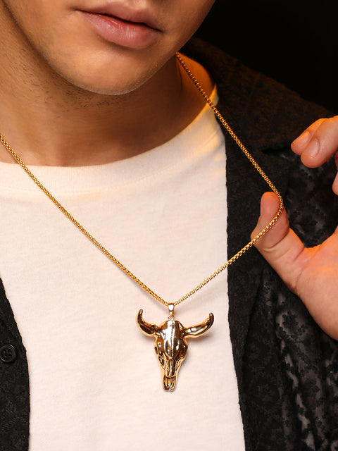 The Longhorn Pendant Necklace