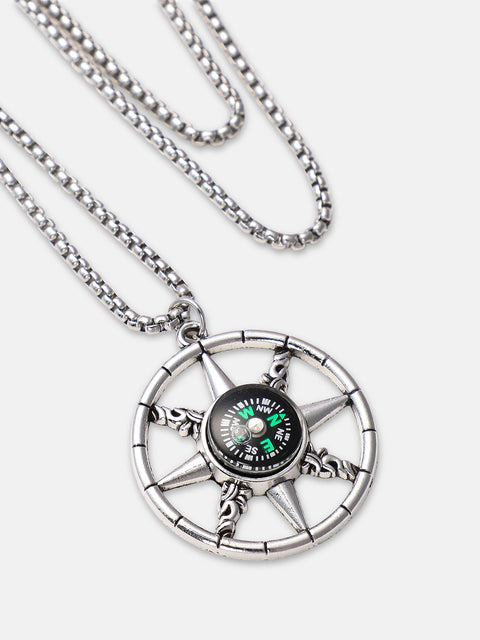 The Compass Pendant Necklace - Metallic Silver