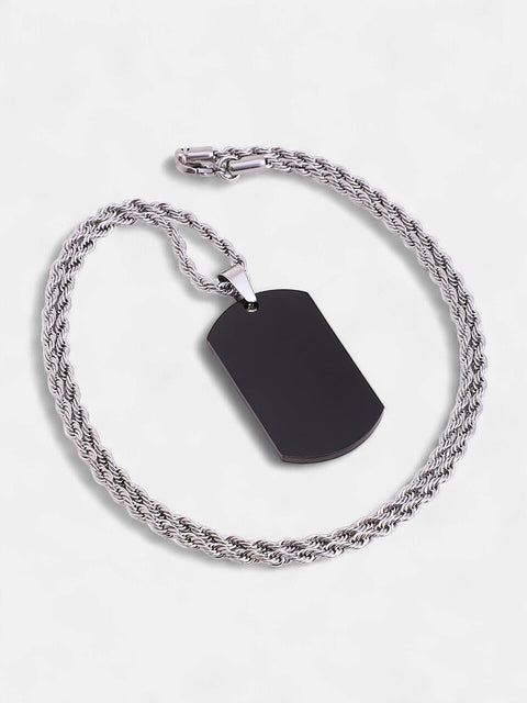 The Curve-Plate Pendant Necklace - Onyx Black