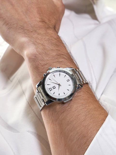 The Studio Round Watch - Metallic Silver