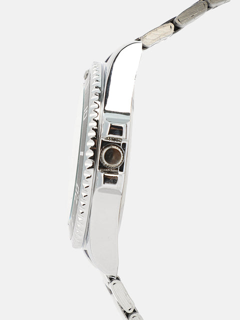 The Ribbed Round Watch - Midnight Black