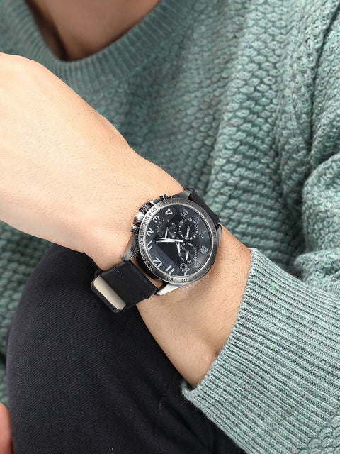 The Peregron Round Watch - Onyx Black