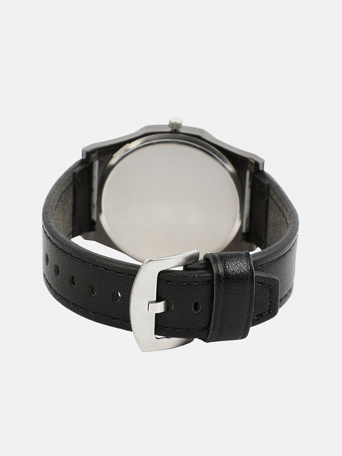 The Drifter's Compass Round Watch - Onyx Black