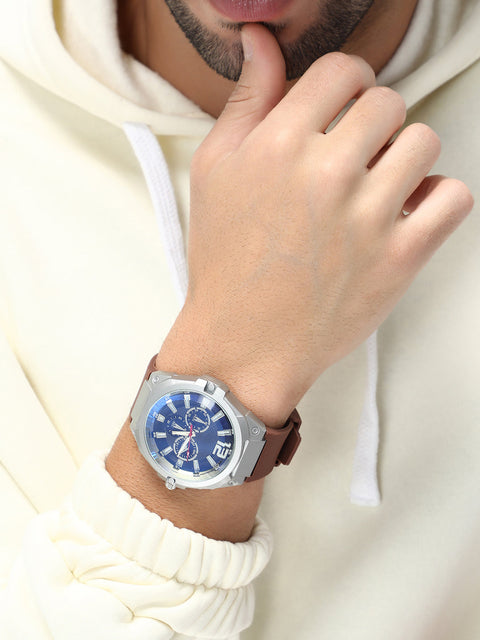 The Aetheris Round Watch - Chocolate Brown