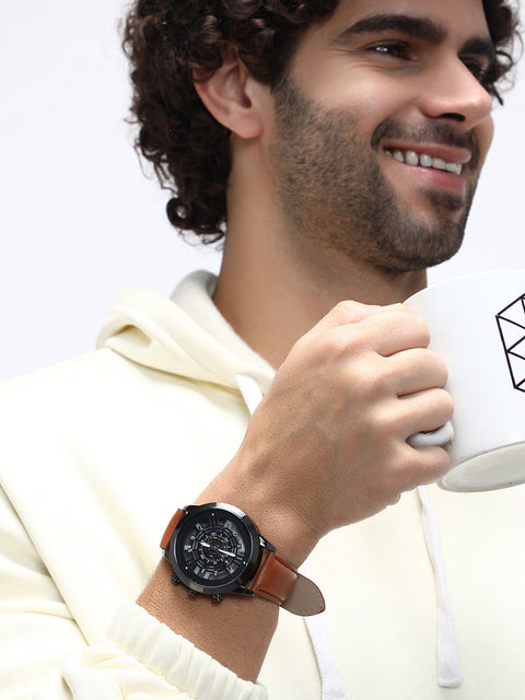 The Aventra Round Watch - Tan Brown