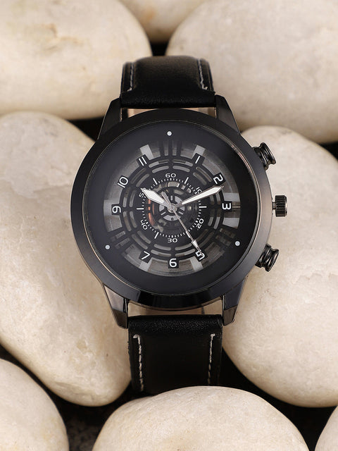 The Aventra Round Watch - Onyx Black