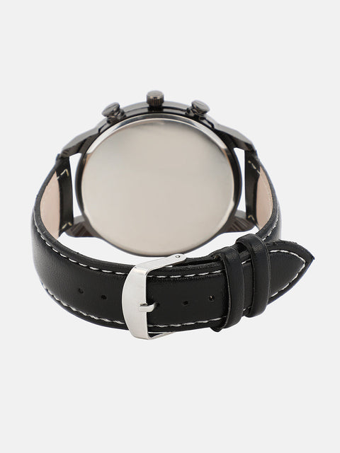 The Aventra Round Watch - Onyx Black