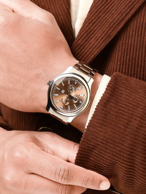 The Three Dial Dayscape Round Watch