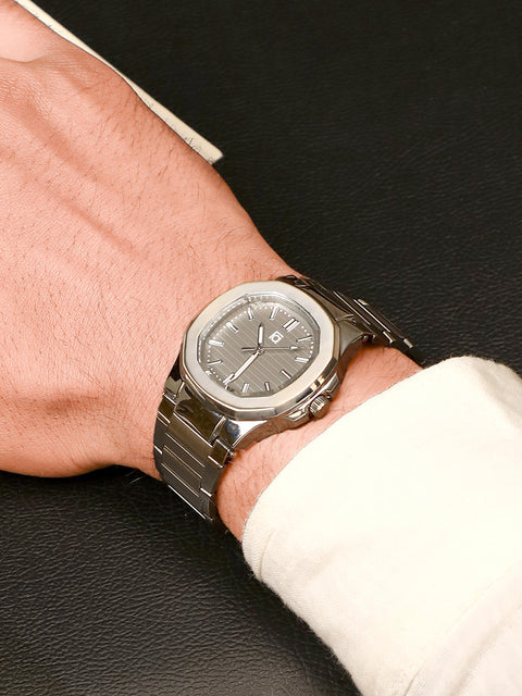 The Luméa Round Watch