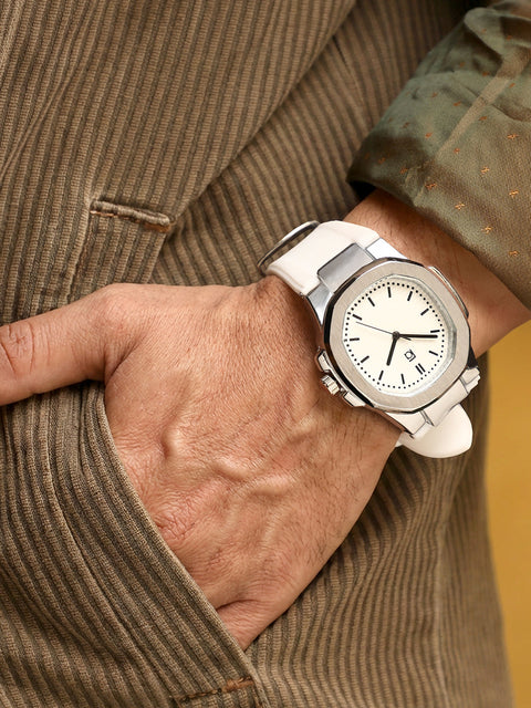 The Luméa-Silicone Round Watch