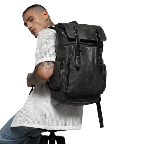The Voyager Backpack - Moon Grey
